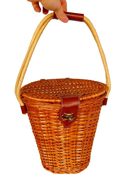 TALL ROUND VINTAGE BASKET BOX PURSE 1940'S TALL ROUND VINTAGE BASKET BOX PURSE 1940'S